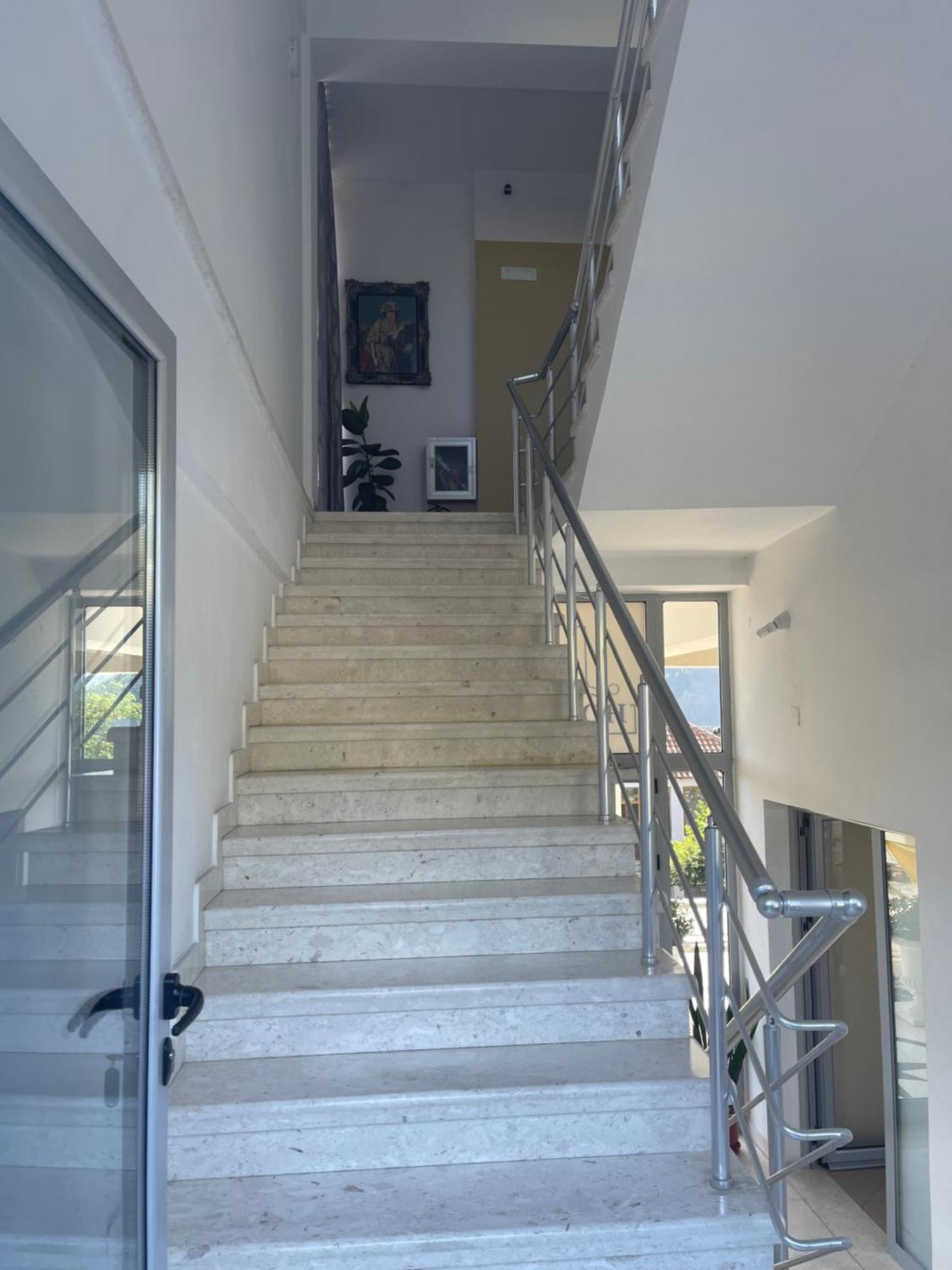 Hotel Latifi Gramsh Luaran gambar